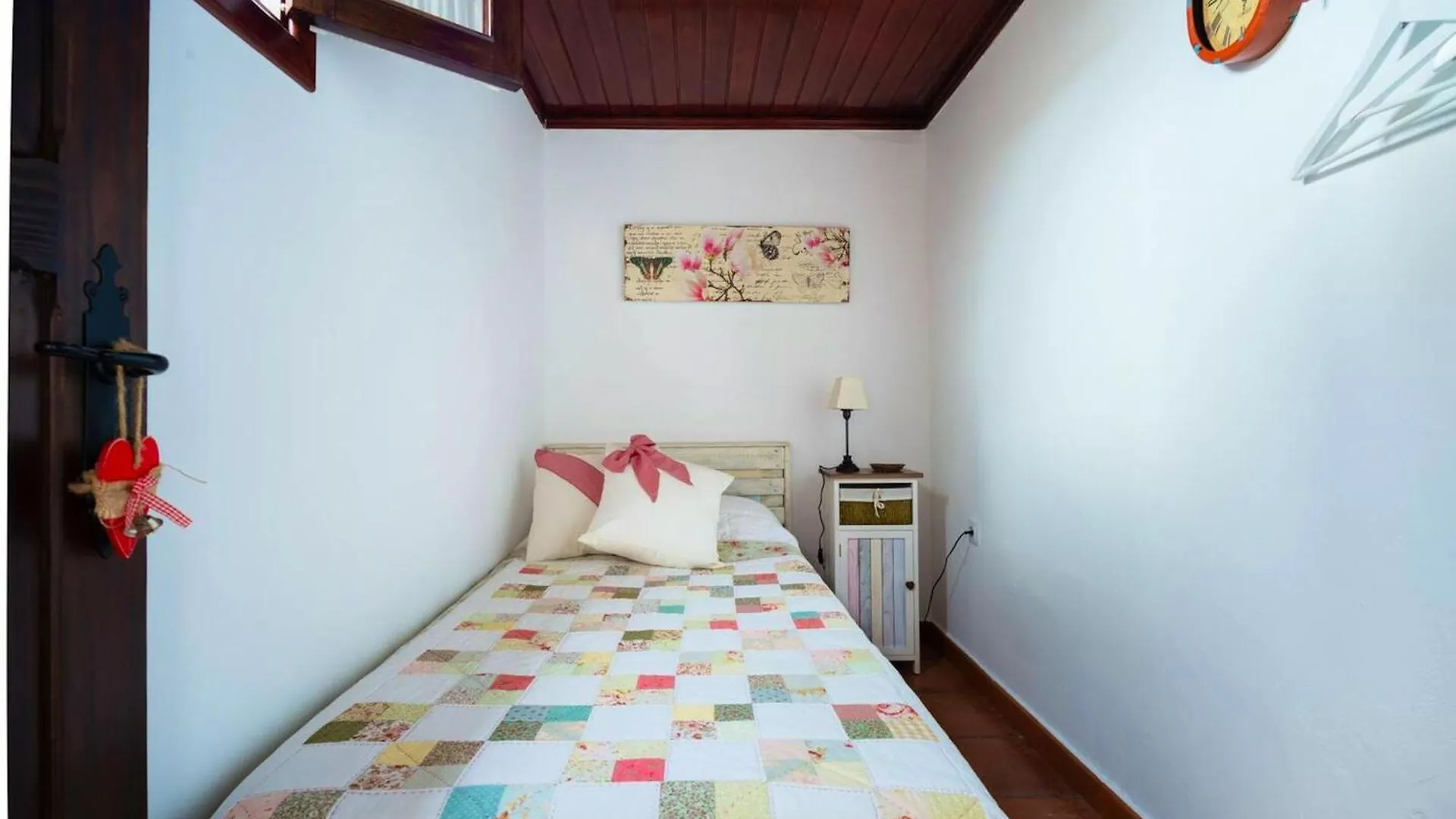 Charming Chalet In Firgas With Bbq And Internet Included