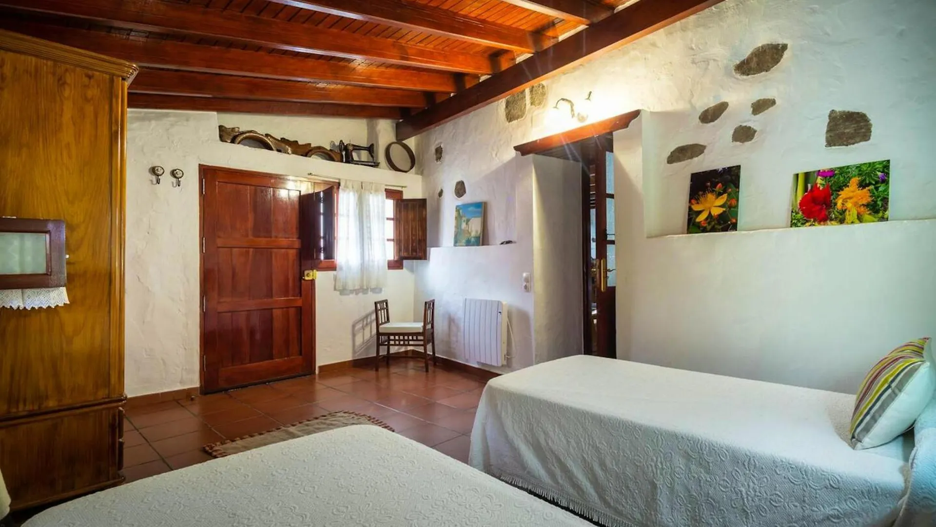 Charming Chalet In Firgas With Bbq And Internet Included