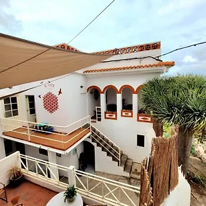 Acoran Family Guests House With Included Morning Yoga Practice Guest house