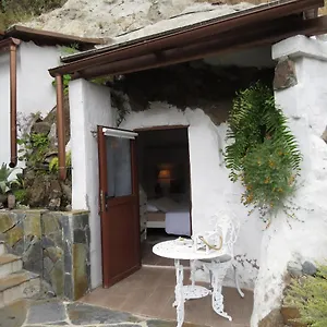 La Cueva De ángel Bed and breakfast
